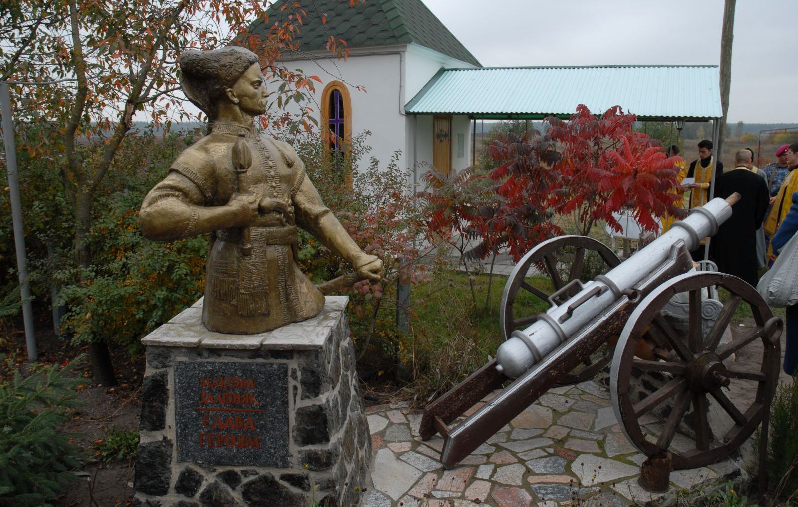 image001